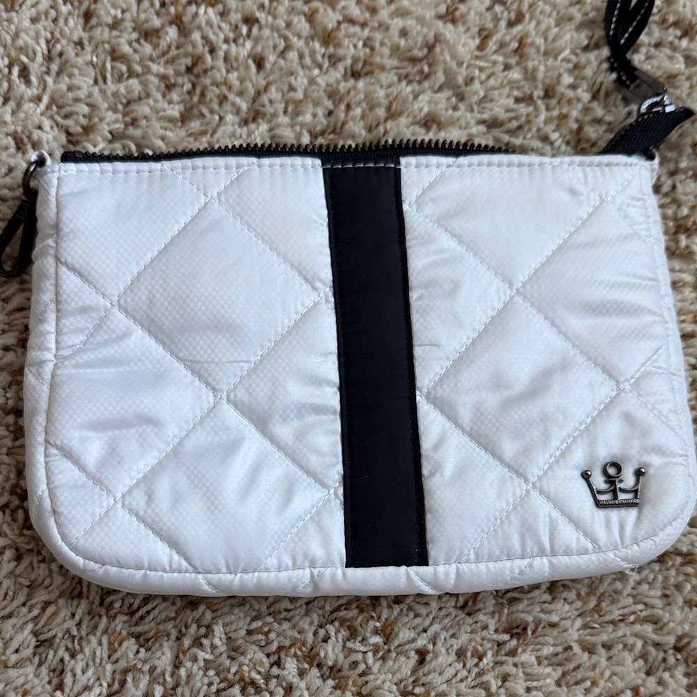 Oliver Thomas White Quilted Mini Wristlet with Black Stripe